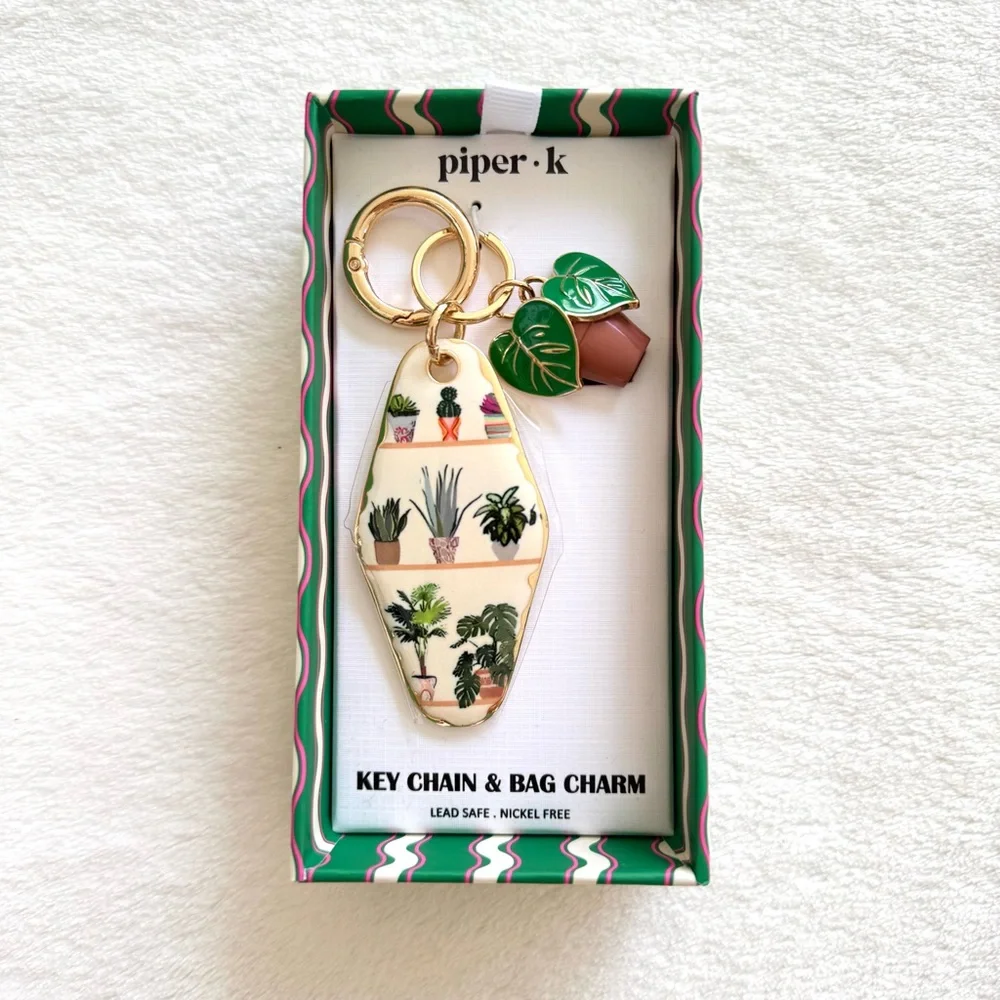 Piper K Plant Design Key Chain / Bag Charm